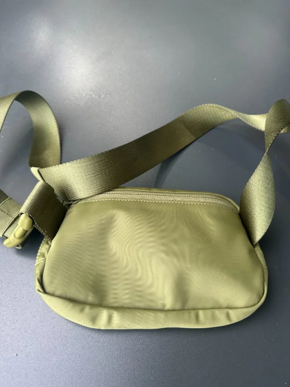 Lululemon Everywhere Belt Bag in Olive Green